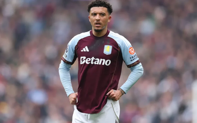 تطورات عودة جادون سانشو إلى بوروسيا دورتموند بعد اهتمام نادي روما بضمه